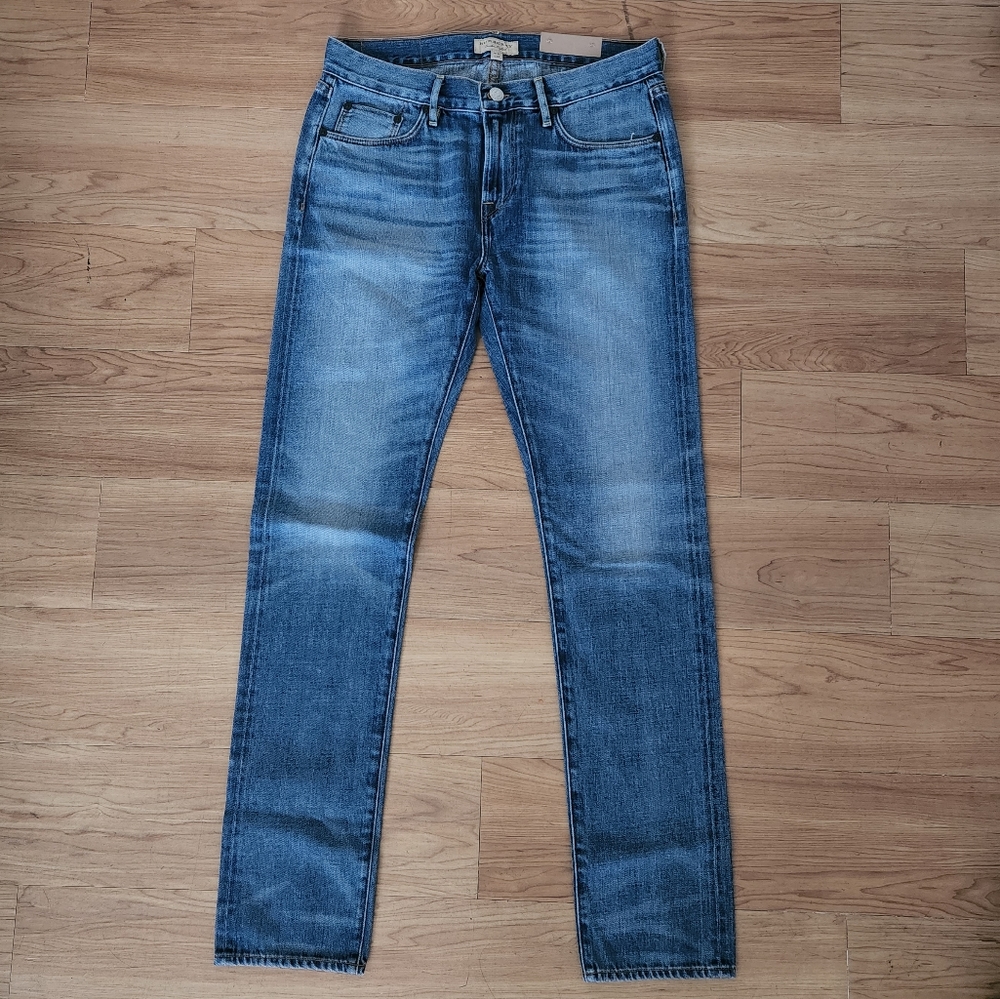 Burberry Men's Slim Fit Washed Jeans 31x32 - Picture 4 of 15